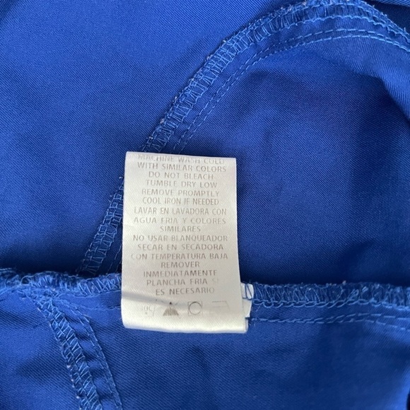 SCRUBS medical scrub top deep blue V-neck shot sleeves double pockets Women M - Picture 12 of 14